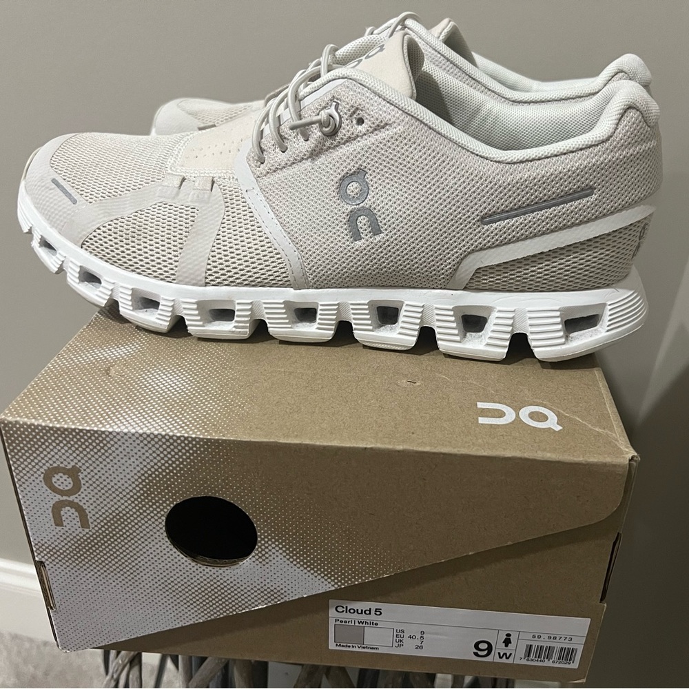 QC PEARL / WHITE